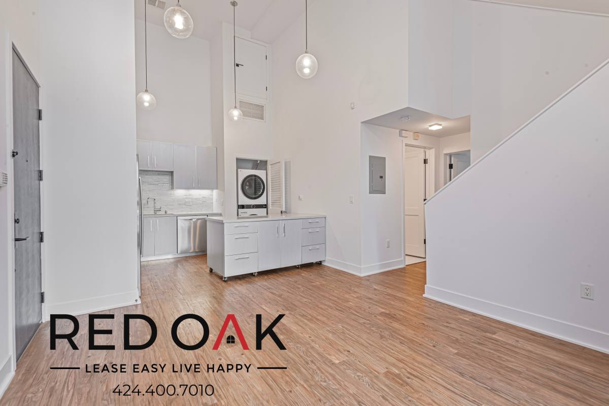 Condo for rent at 1168 S Barrington Ave #510, Los Angeles, CA 90049