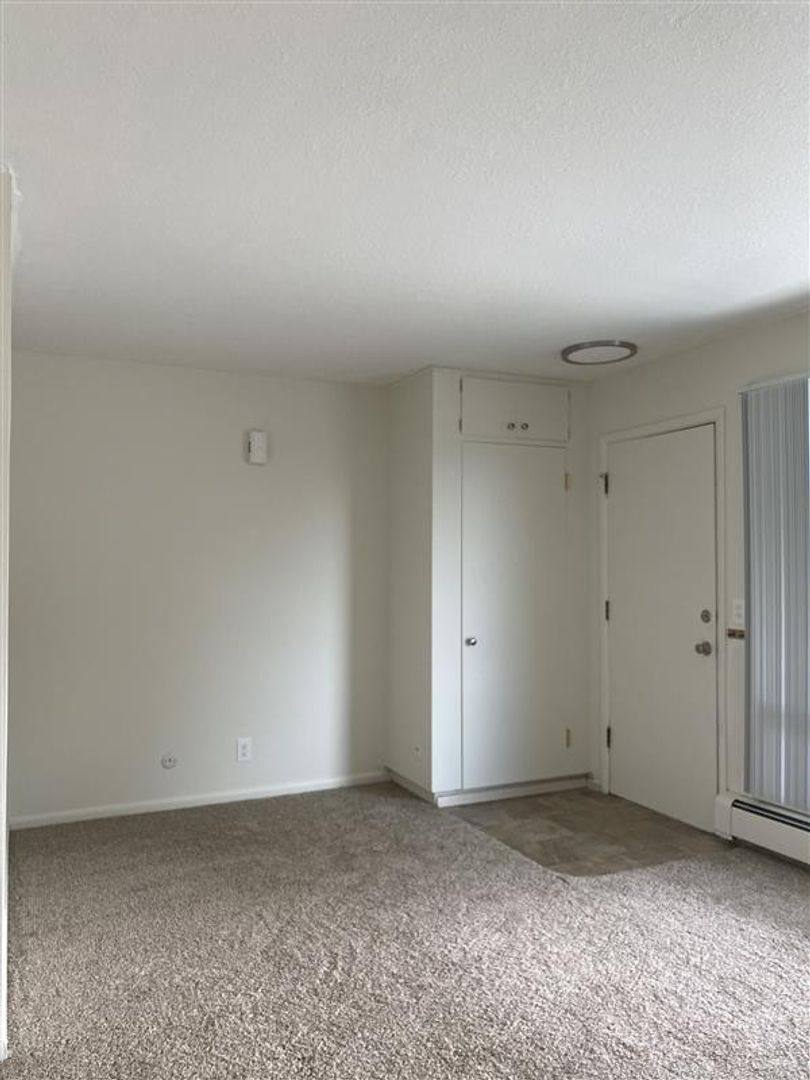 Apartment for rent at 1900 SW Roxbury Ave, Portland, OR 97225