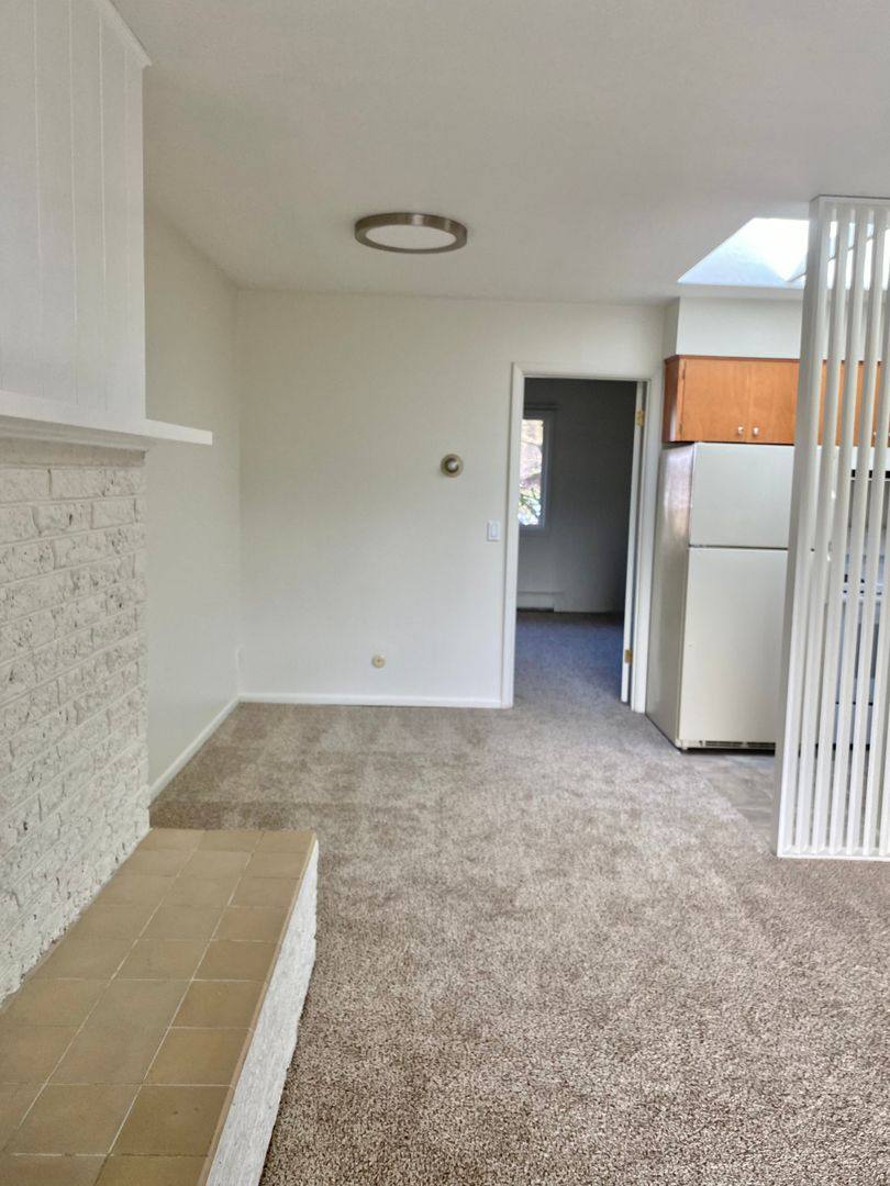 Apartment for rent at 1900 SW Roxbury Ave, Portland, OR 97225