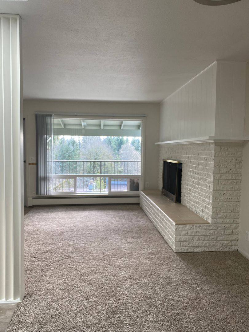 Apartment for rent at 1900 SW Roxbury Ave, Portland, OR 97225