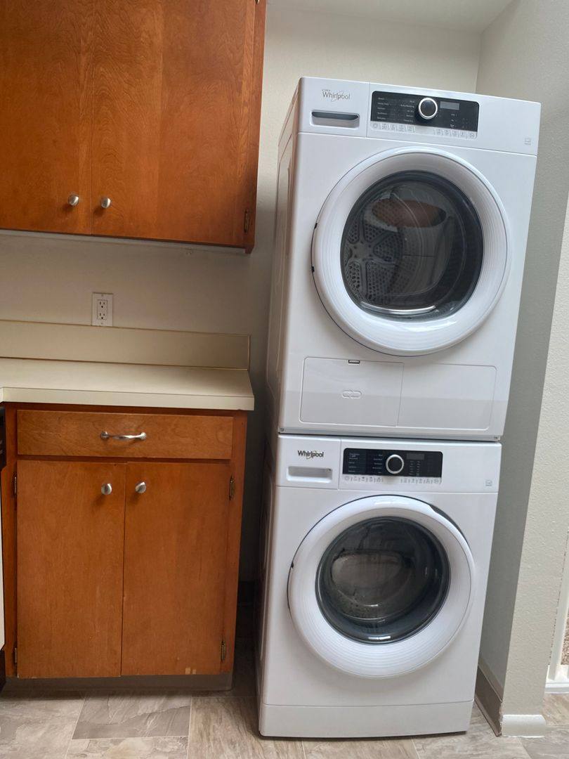 Apartment for rent at 1900 SW Roxbury Ave, Portland, OR 97225