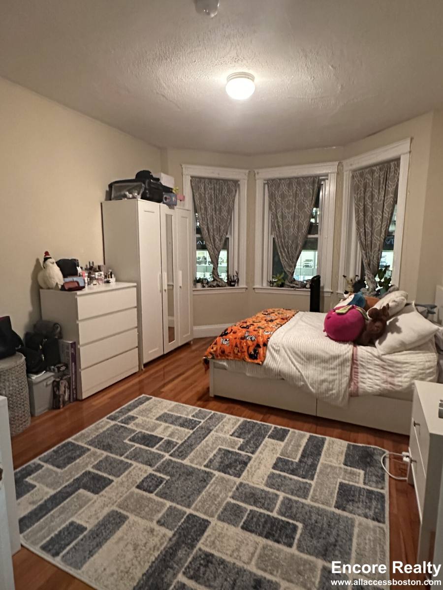 Apartment for rent at 1193 Commonwealth Ave #14, Allston, MA 02134