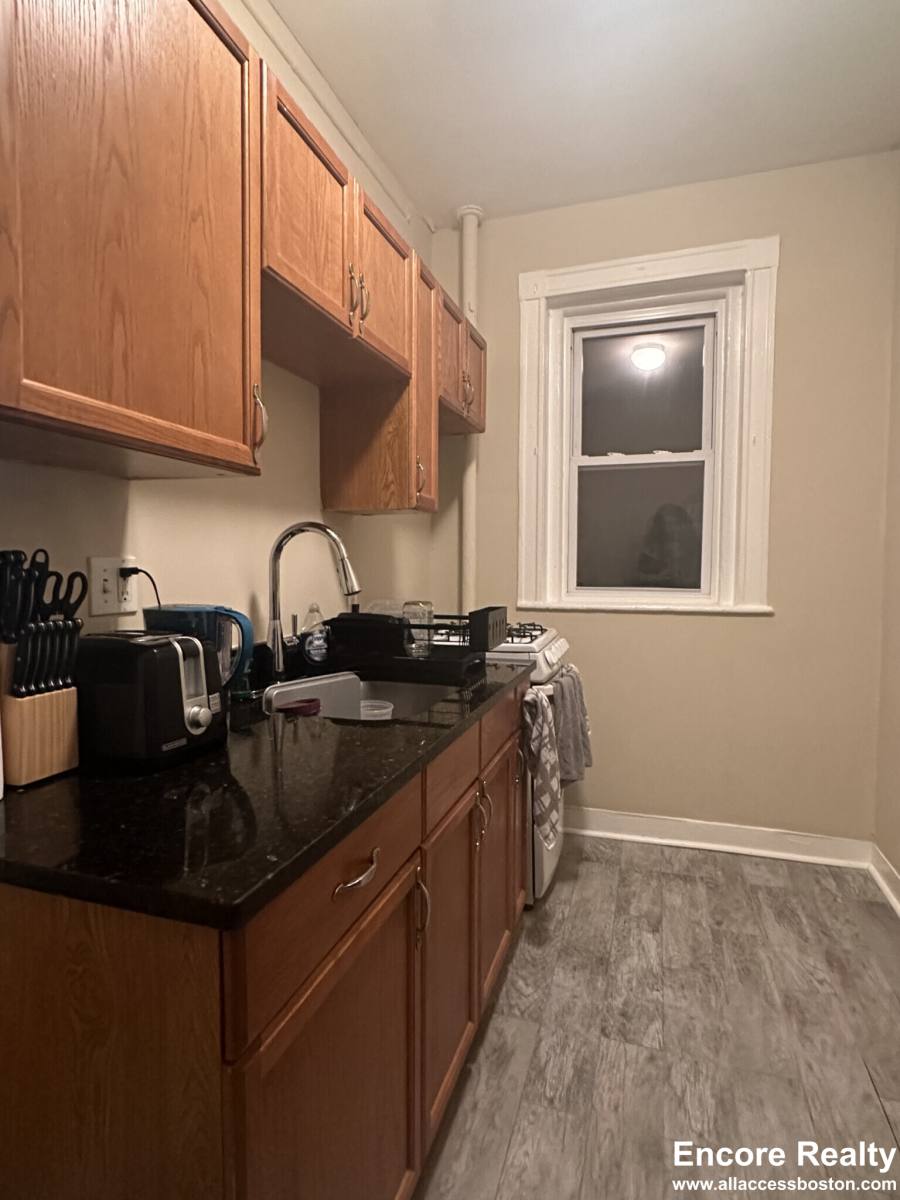 Apartment for rent at 1193 Commonwealth Ave #14, Allston, MA 02134