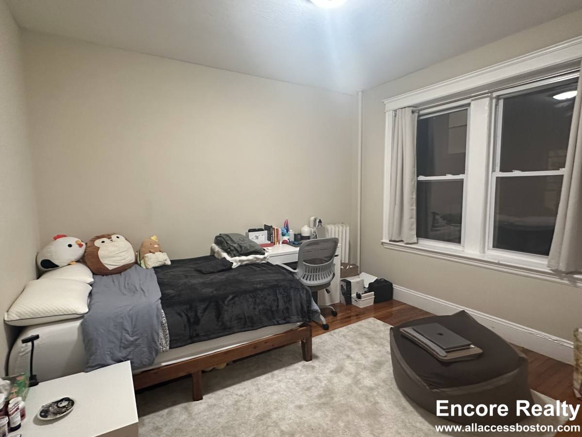Apartment for rent at 1193 Commonwealth Ave #14, Allston, MA 02134