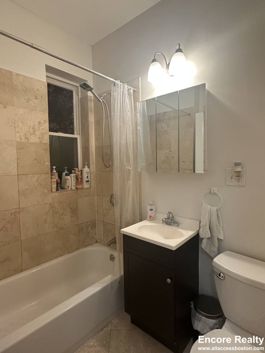 Apartment for rent at 1193 Commonwealth Ave #14, Allston, MA 02134