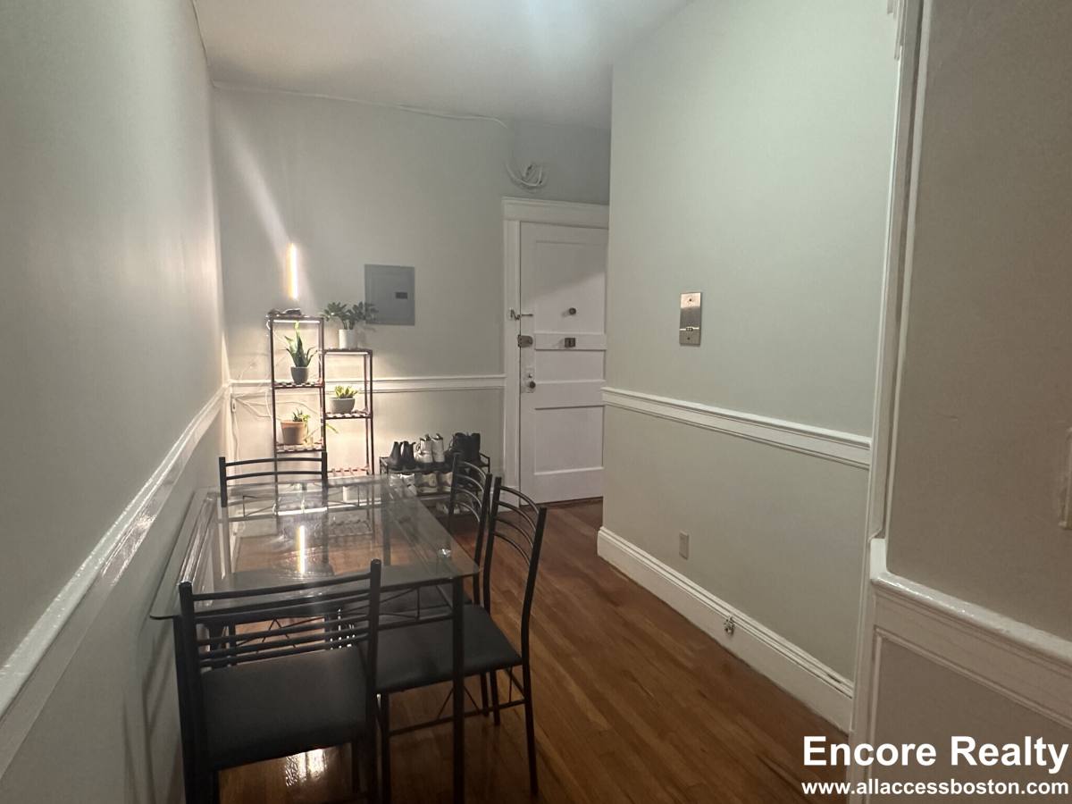 Apartment for rent at 1193 Commonwealth Ave #14, Allston, MA 02134