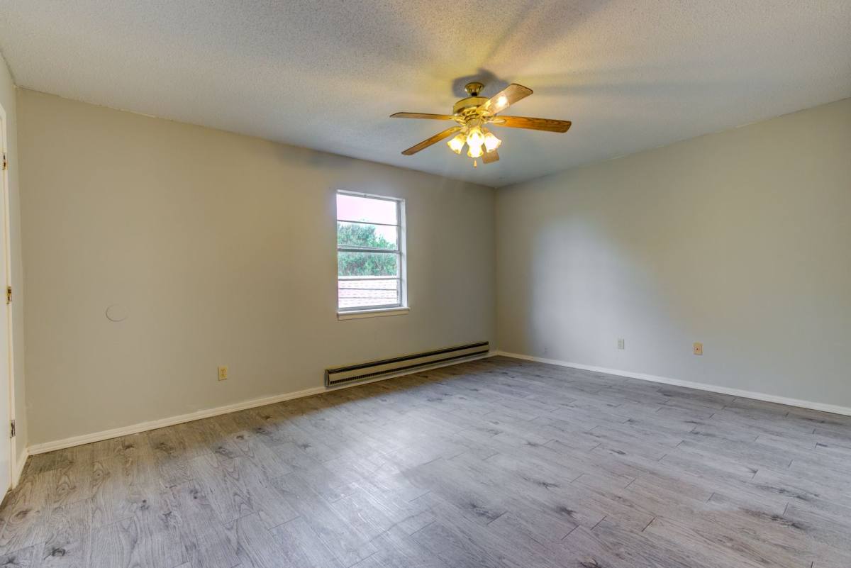 Apartment for rent at 802 S 25th St, Fort Smith, AR 72901