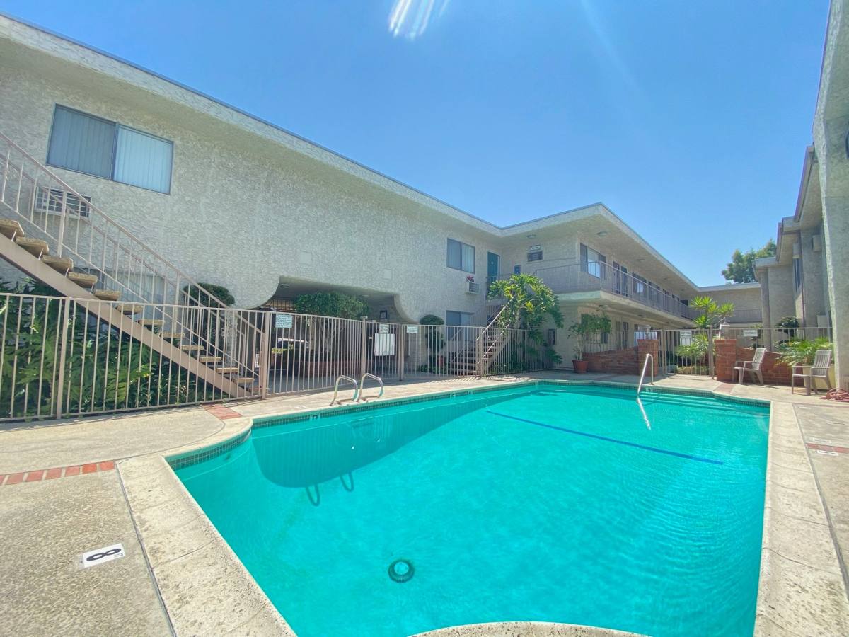 Apartment for rent at 6611 Haskell Ave, Van Nuys, CA 91406