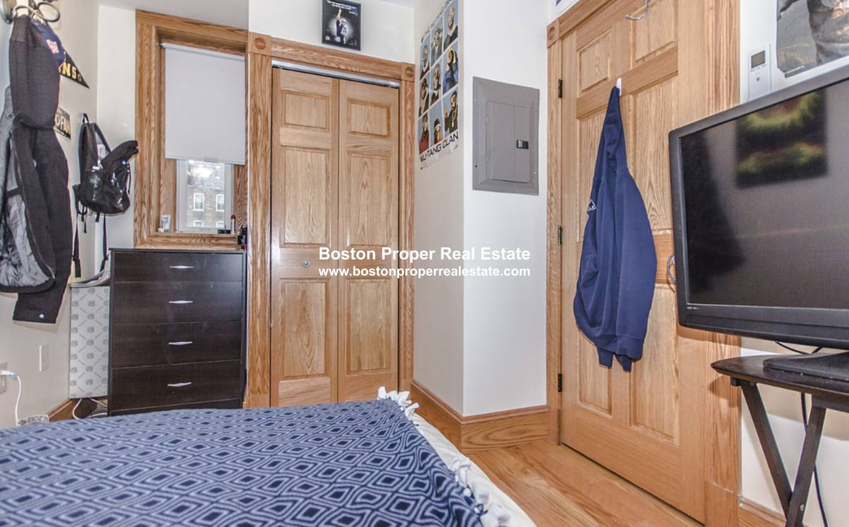 Apartment for rent at 16 S Russell #4, Boston, MA 02114