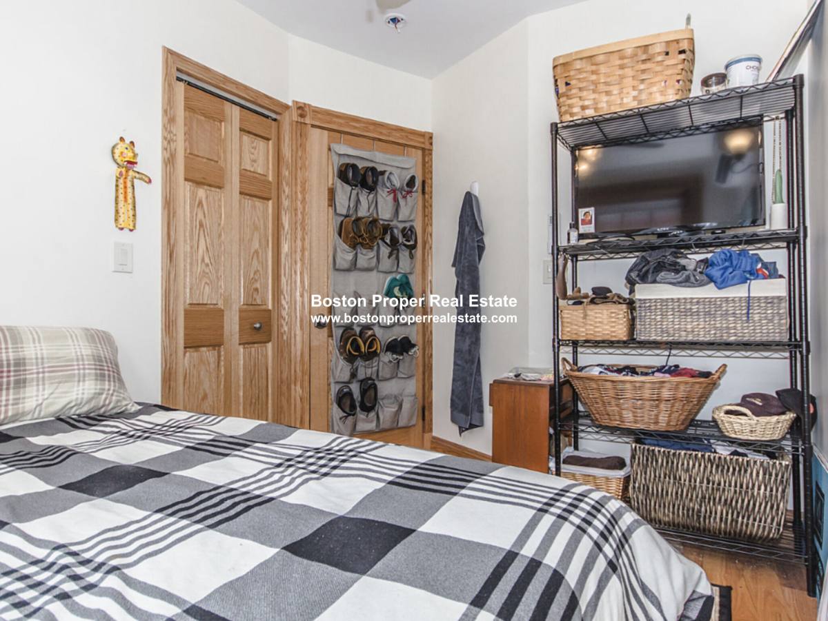 Apartment for rent at 16 S Russell #4, Boston, MA 02114