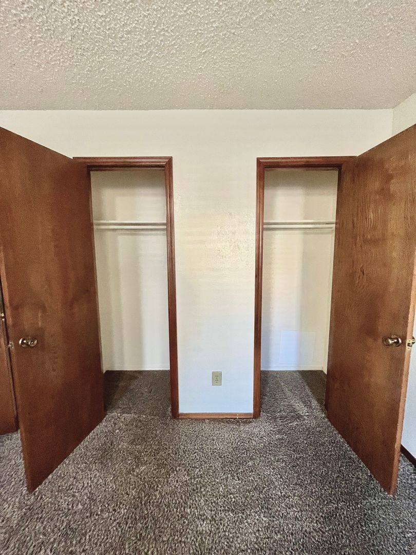 Apartment for rent at 300 Chalmette, Norman, OK 73071
