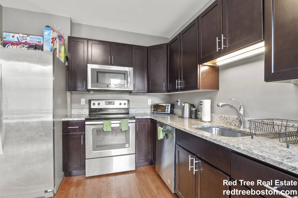 Apartment for rent at 139 Adams St #3, Waltham, MA 02453