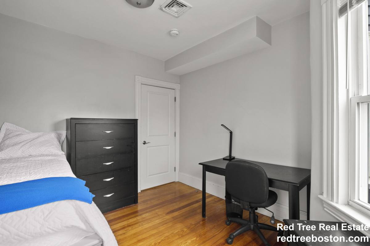 Apartment for rent at 139 Adams St #3, Waltham, MA 02453