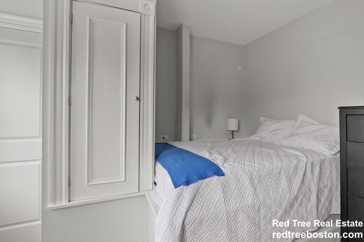 Apartment for rent at 139 Adams St #3, Waltham, MA 02453