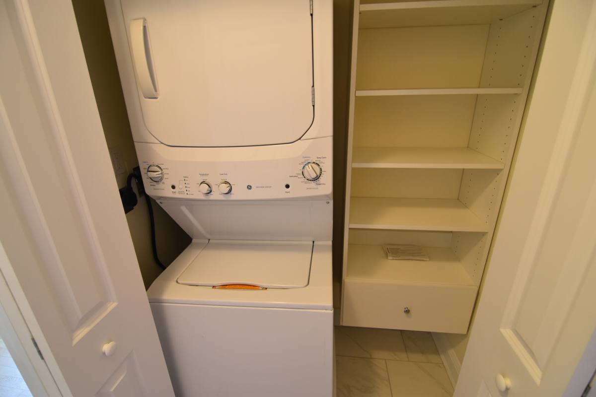 Apartment for rent at 37 Auburn St #3, Brookline, MA 02446