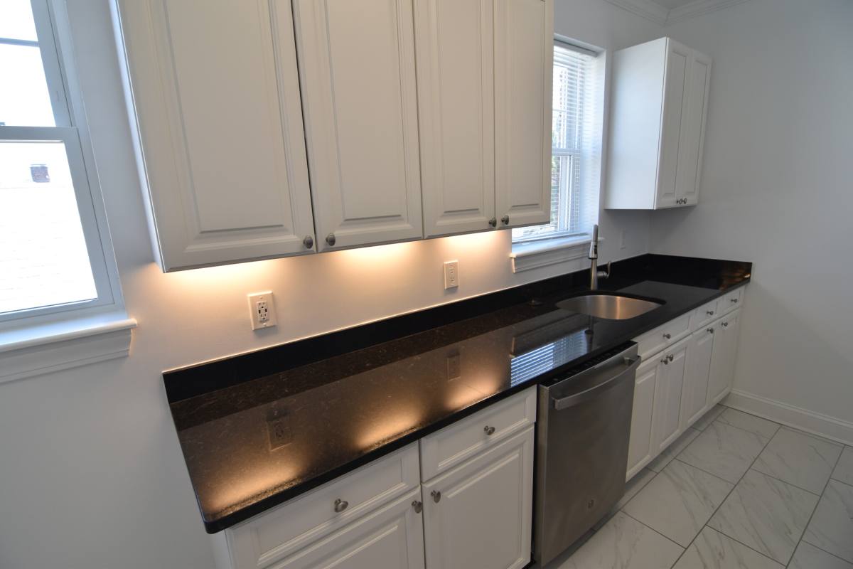 Apartment for rent at 37 Auburn St #3, Brookline, MA 02446