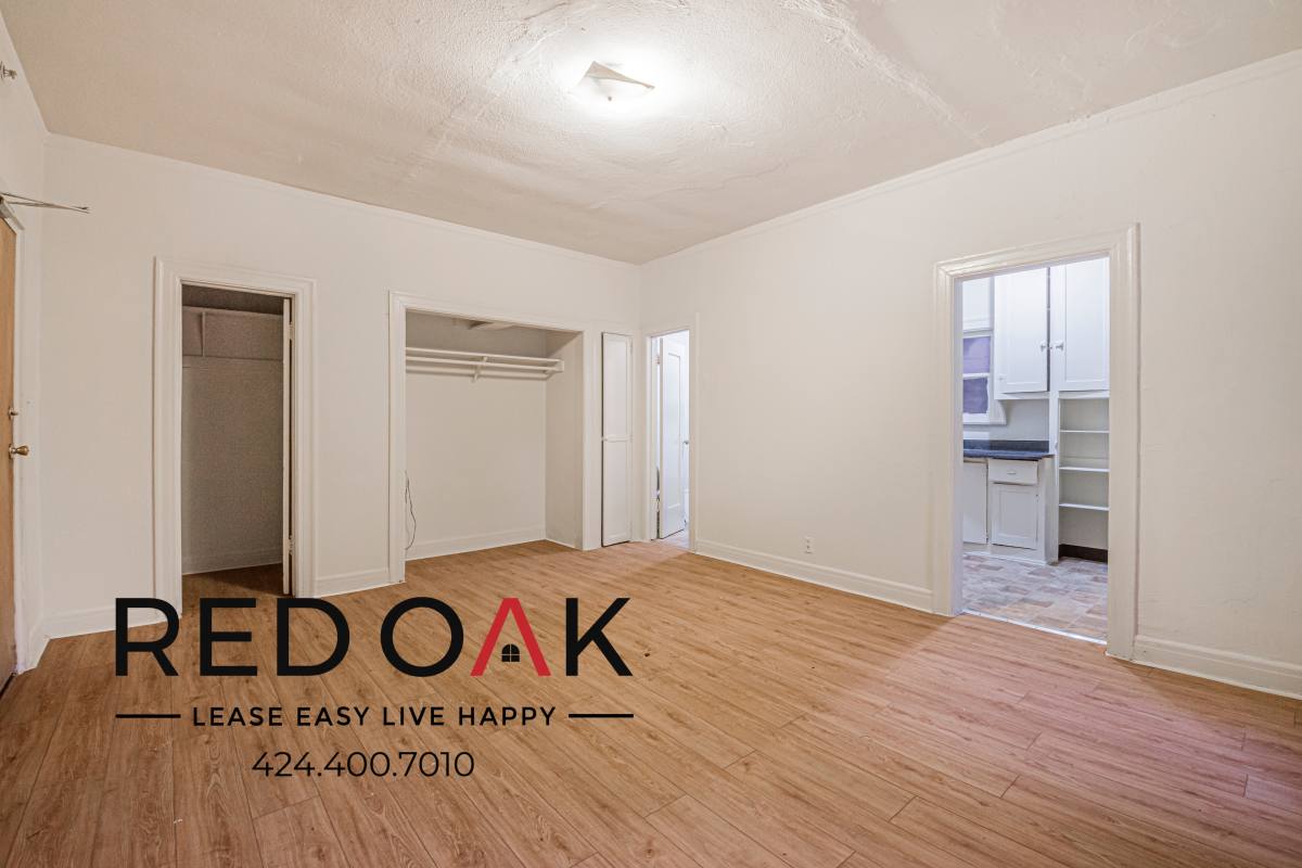Condo for rent at 693 Shatto Place #402, Los Angeles, CA 90005