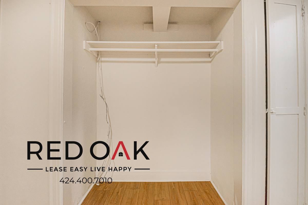 Condo for rent at 693 Shatto Place #402, Los Angeles, CA 90005