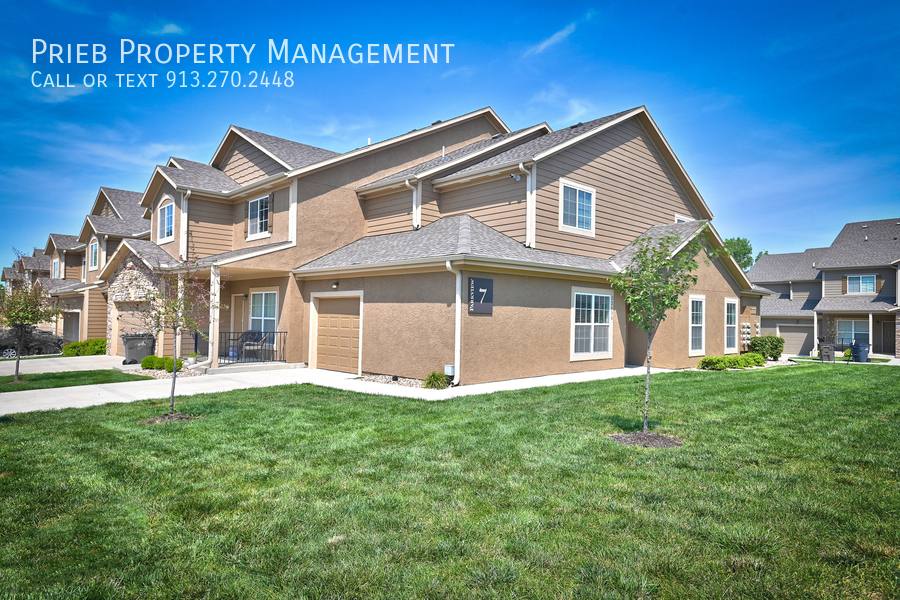 Townhouse for rent at 22140 W 125th Terrace #BUILDING 7, Olathe, KS 66061