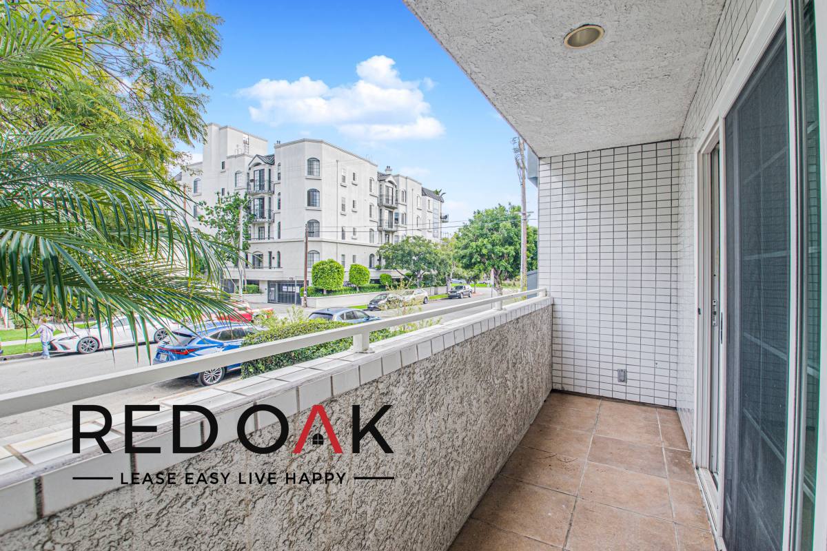 Condo for rent at 317 S Hamel Rd #B, Los Angeles, CA 90048