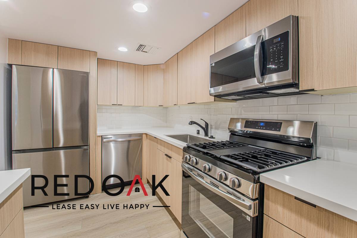Condo for rent at 317 S Hamel Rd #B, Los Angeles, CA 90048