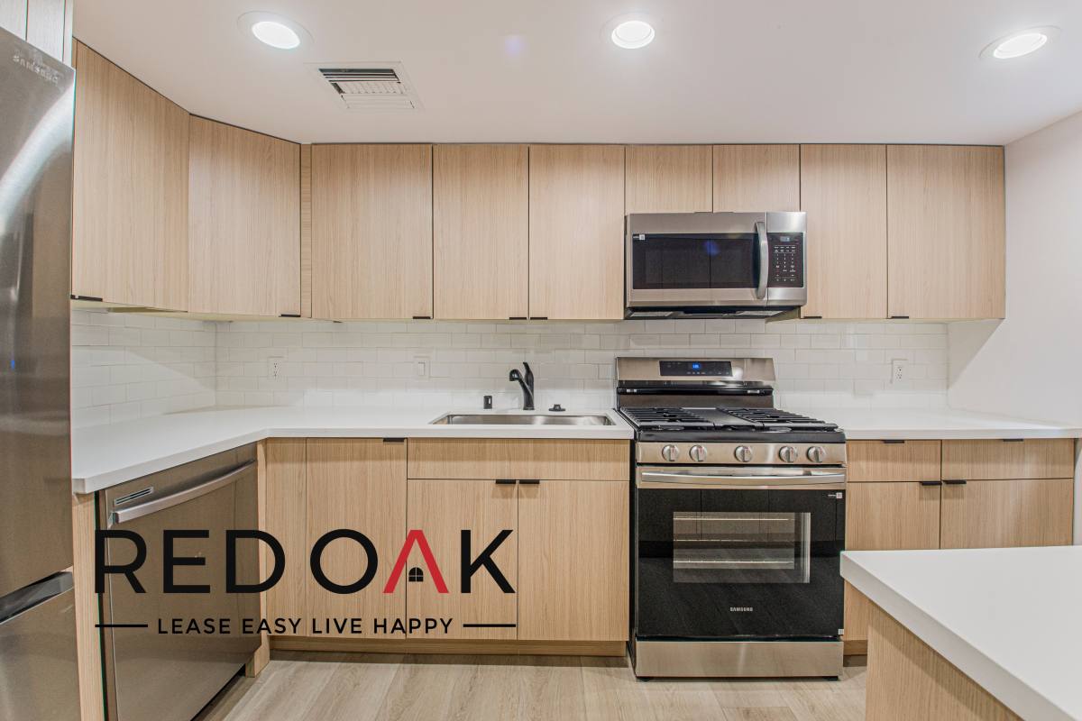 Condo for rent at 317 S Hamel Rd #B, Los Angeles, CA 90048