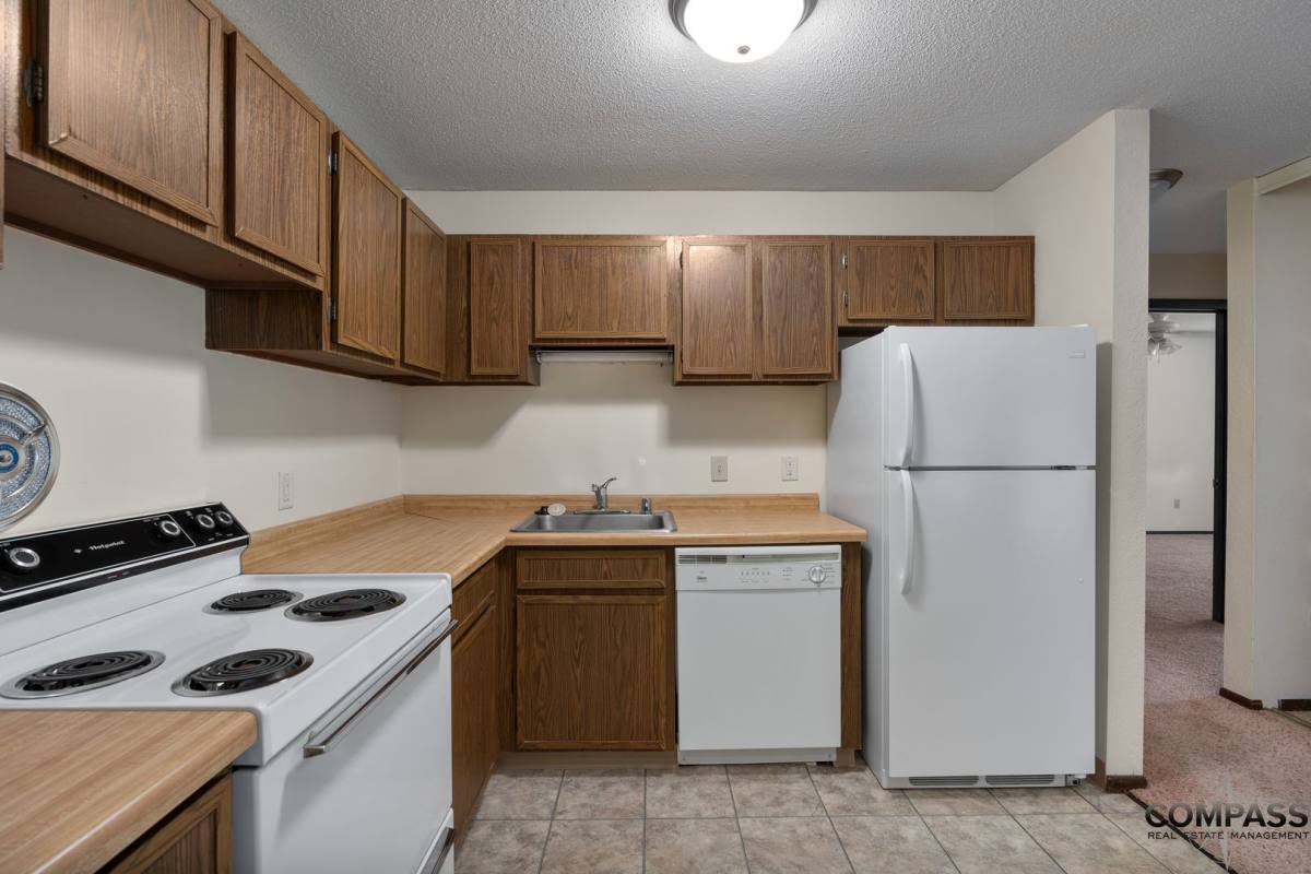 Apartment for rent at 2214 Peters Dr, Eau Claire, WI 54703