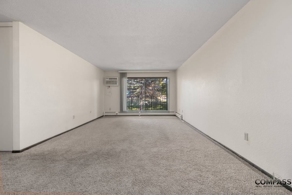 Apartment for rent at 2214 Peters Dr, Eau Claire, WI 54703