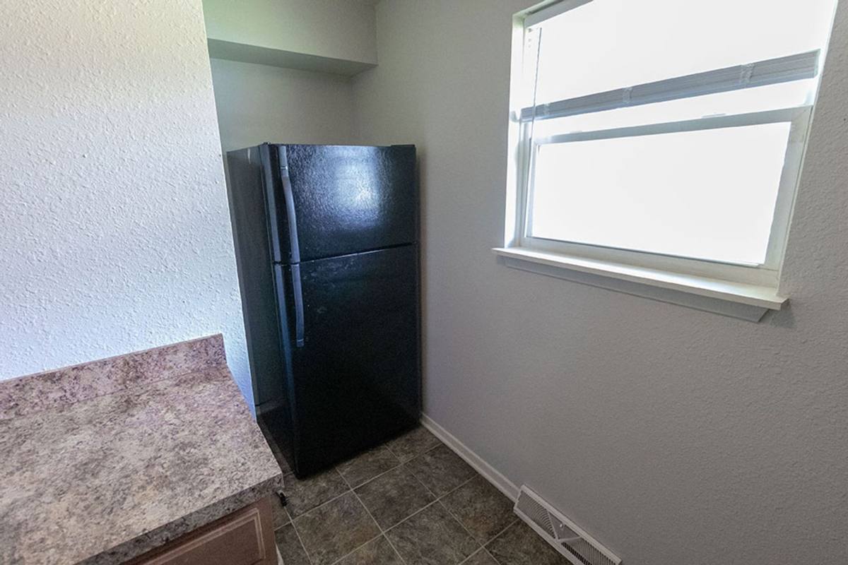 House for rent at 1015 W Ash St, Columbia, MO 65203