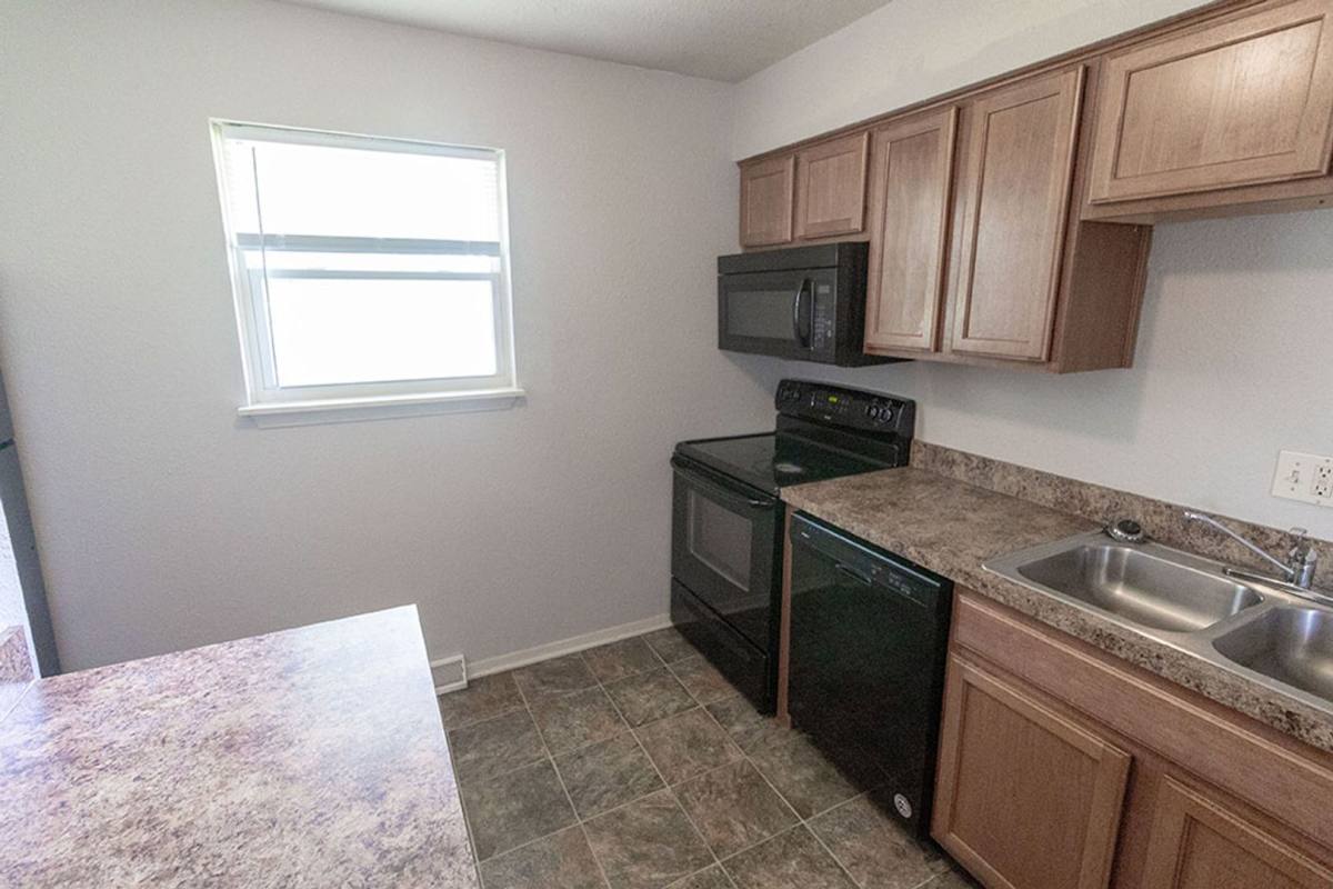 House for rent at 1015 W Ash St, Columbia, MO 65203