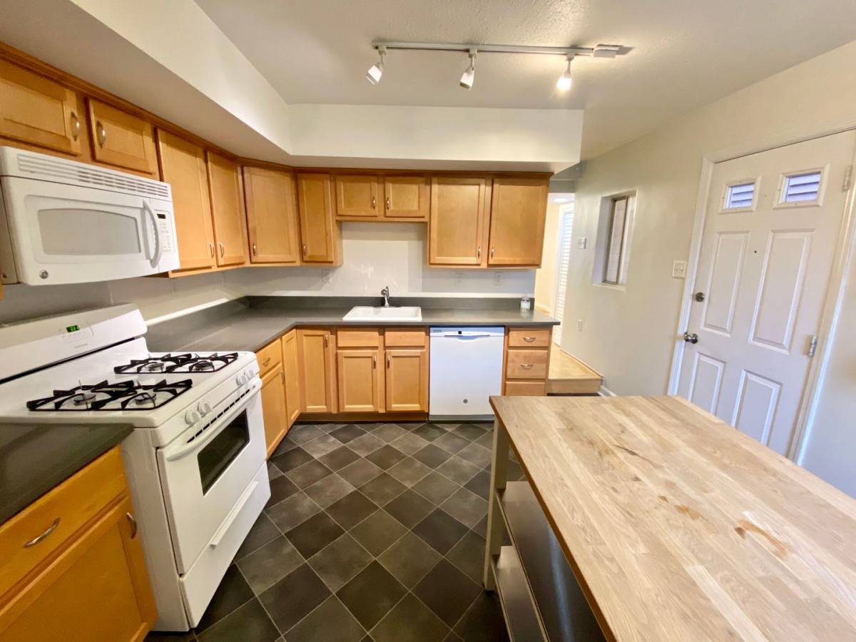 House for rent at 1916 Shamokin St, Pittsburgh, PA 15203
