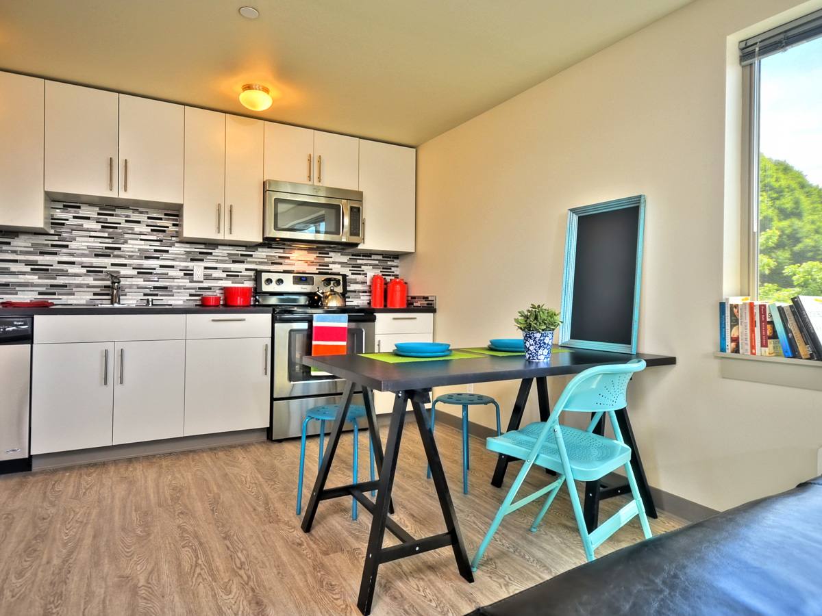 Apartment for rent at 1123 N 92nd St, Seattle, WA 98103