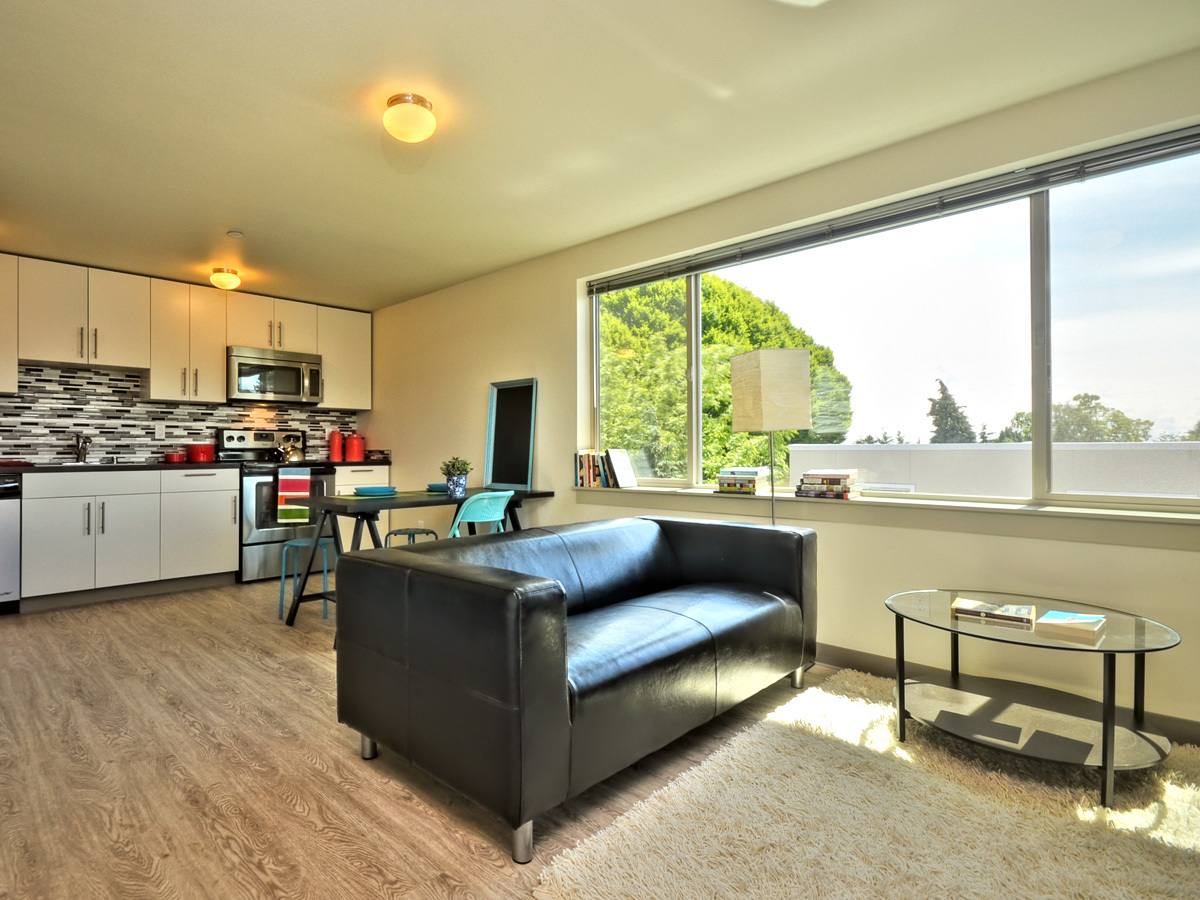 Apartment for rent at 1123 N 92nd St, Seattle, WA 98103