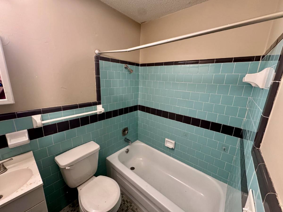 House for rent at 709 Melody Lane, Dothan, AL 36301