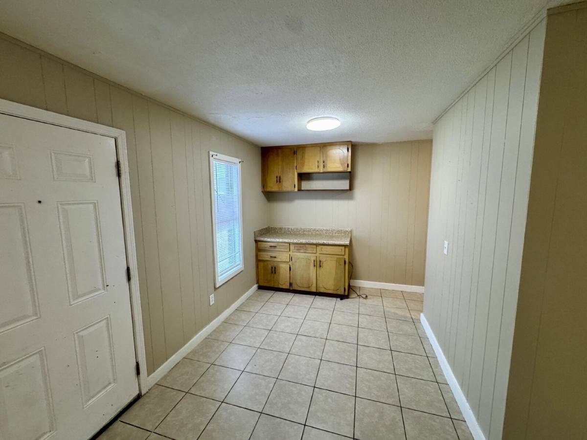 House for rent at 709 Melody Lane, Dothan, AL 36301