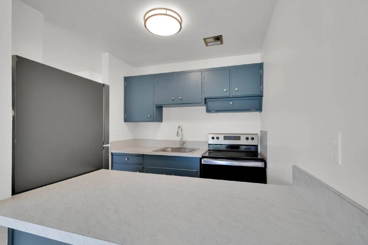 Apartment for rent at 2760 Willamette #205, Eugene, OR 97405