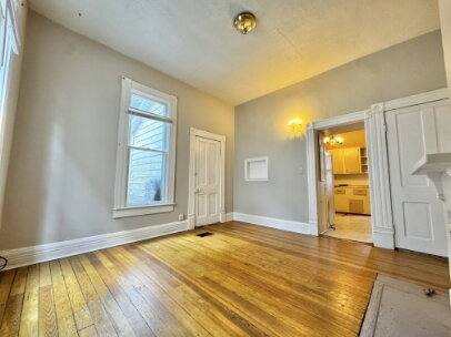 Apartment for rent at 361 S Broadway Park #2, Lexington, KY 40504