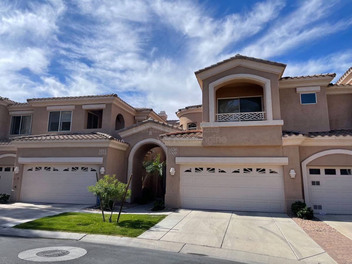 Apartment for rent at 3800 S Cantabria Circle #1009, Chandler, AZ 85248