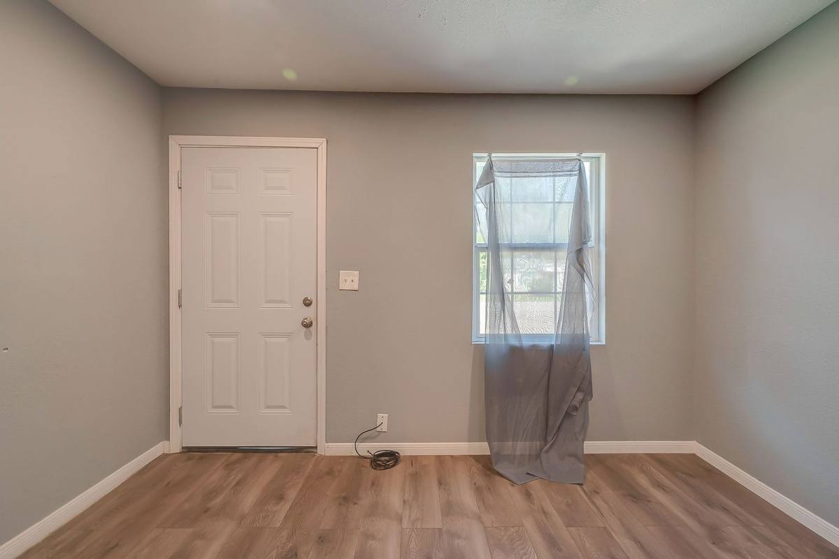House for rent at 6823 Goforth St, Houston, TX 77021