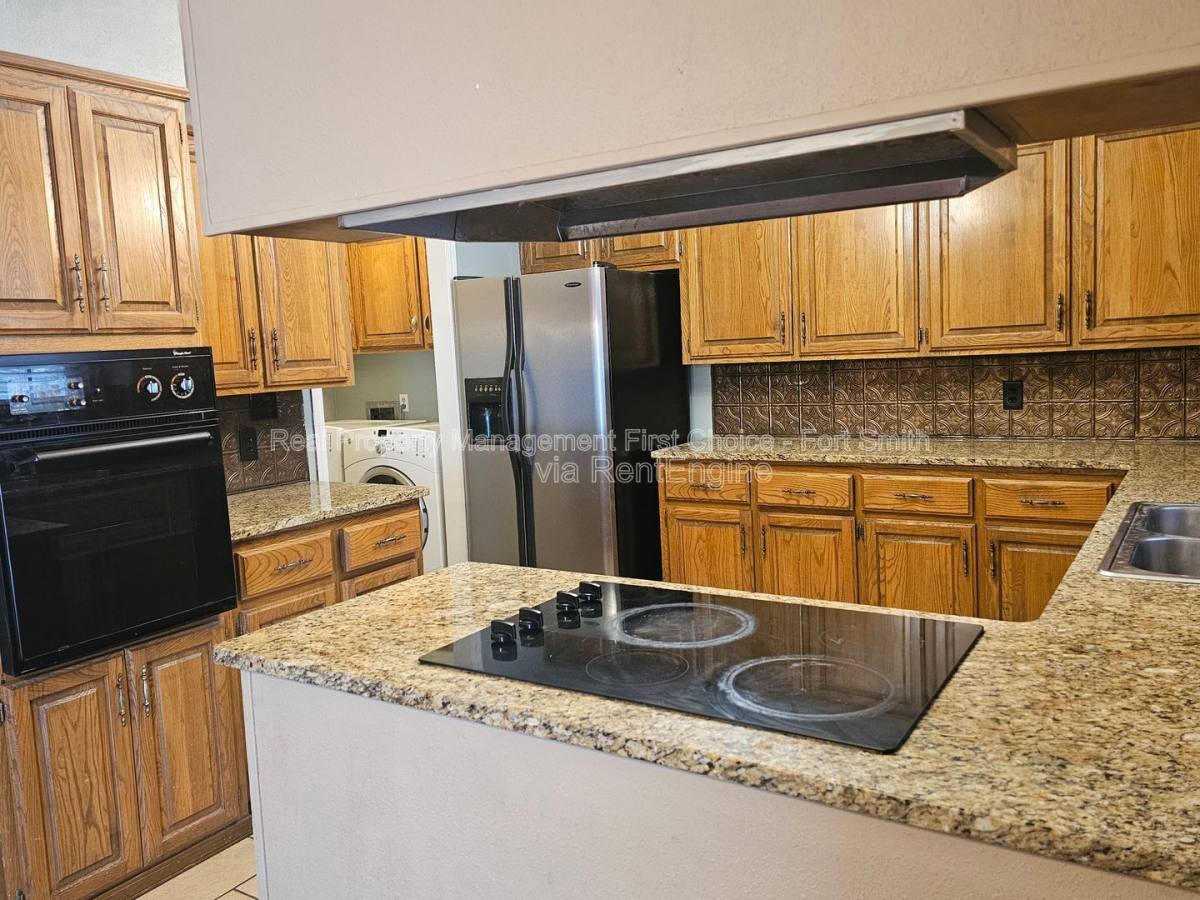 House for rent at 306 Elfen Glen St, Van Buren, AR 72956