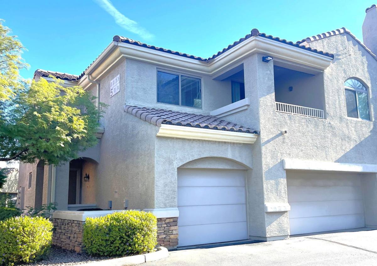 Condo for rent at 955 E Knox Rd #216, Chandler, AZ 85225