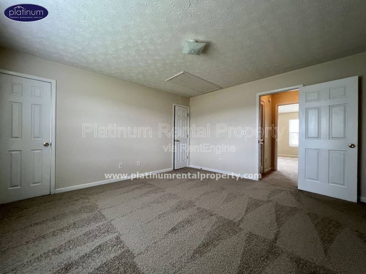 Townhouse for rent at 5687 Windfall Lane, Lithonia, GA 30058