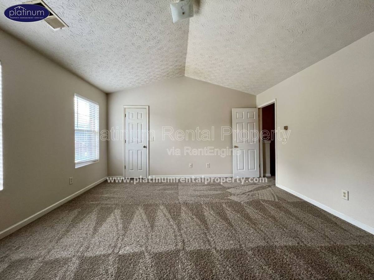 Townhouse for rent at 5687 Windfall Lane, Lithonia, GA 30058