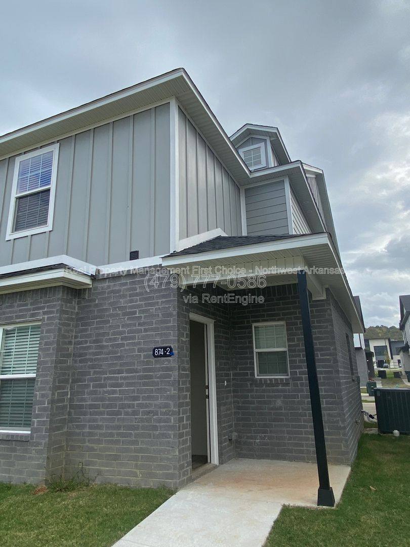 Apartment for rent at 929 S Amarillo Ave #929 1, Fayetteville, AR 72704