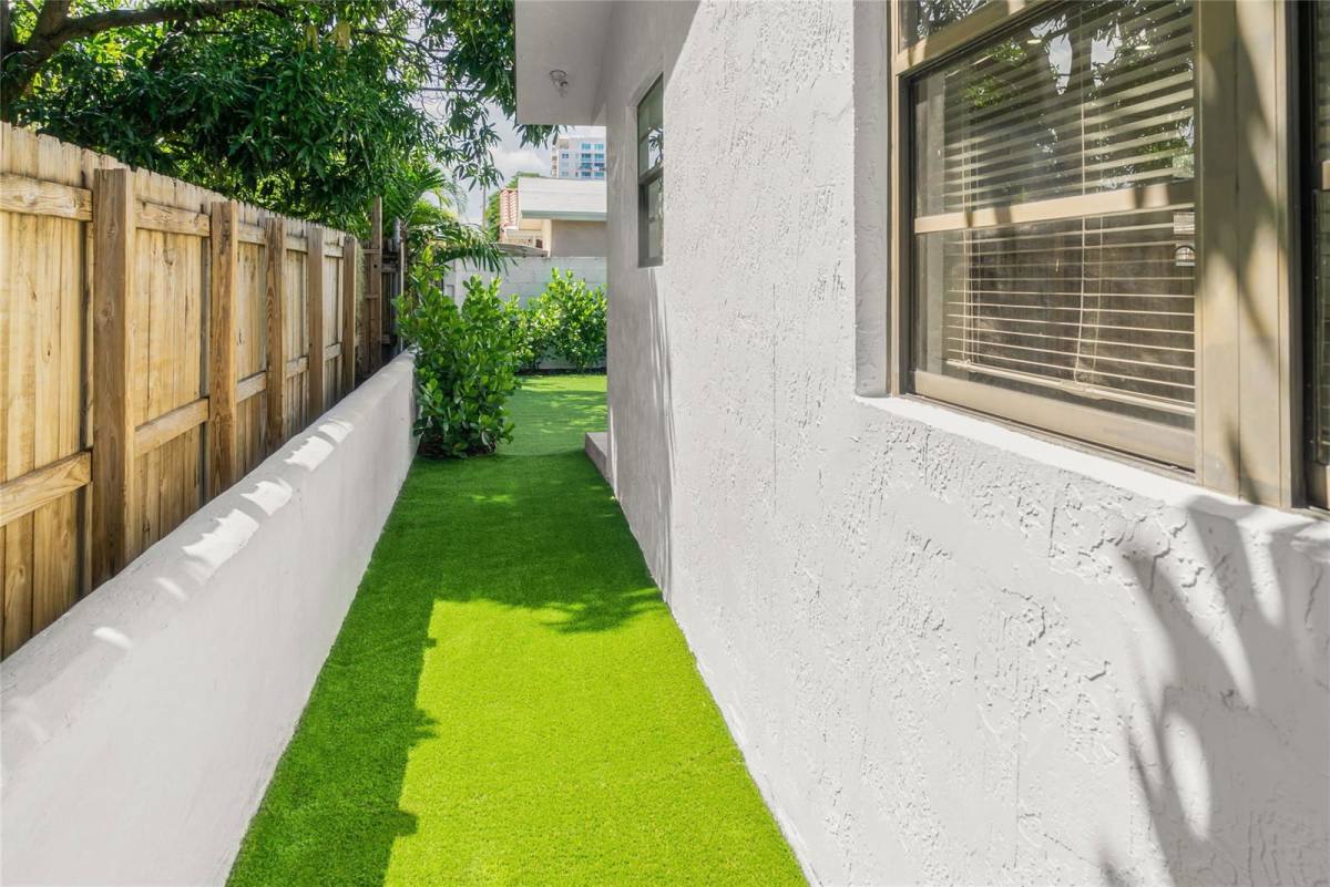 2724 SW 34th Court #2, Fort Lauderdale, FL 33312 - Apartment For Rent - Image 3