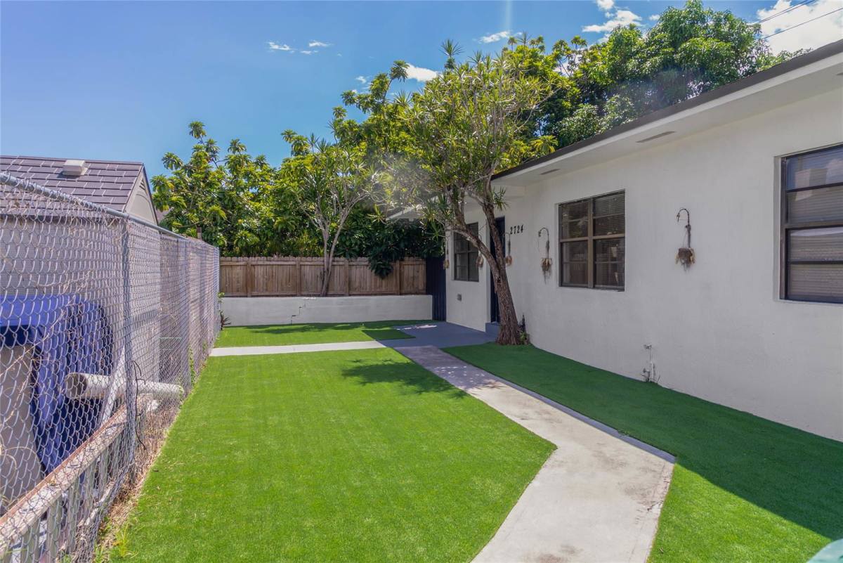 2724 SW 34th Court #2, Fort Lauderdale, FL 33312 - Apartment For Rent - Image 1