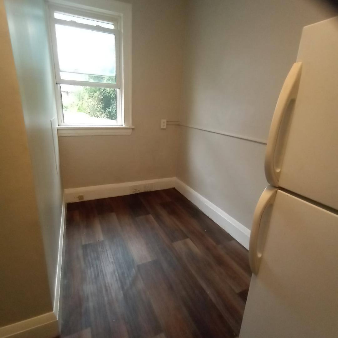 Apartment for rent at 126 Dawes Ave #2, Akron, OH 44302