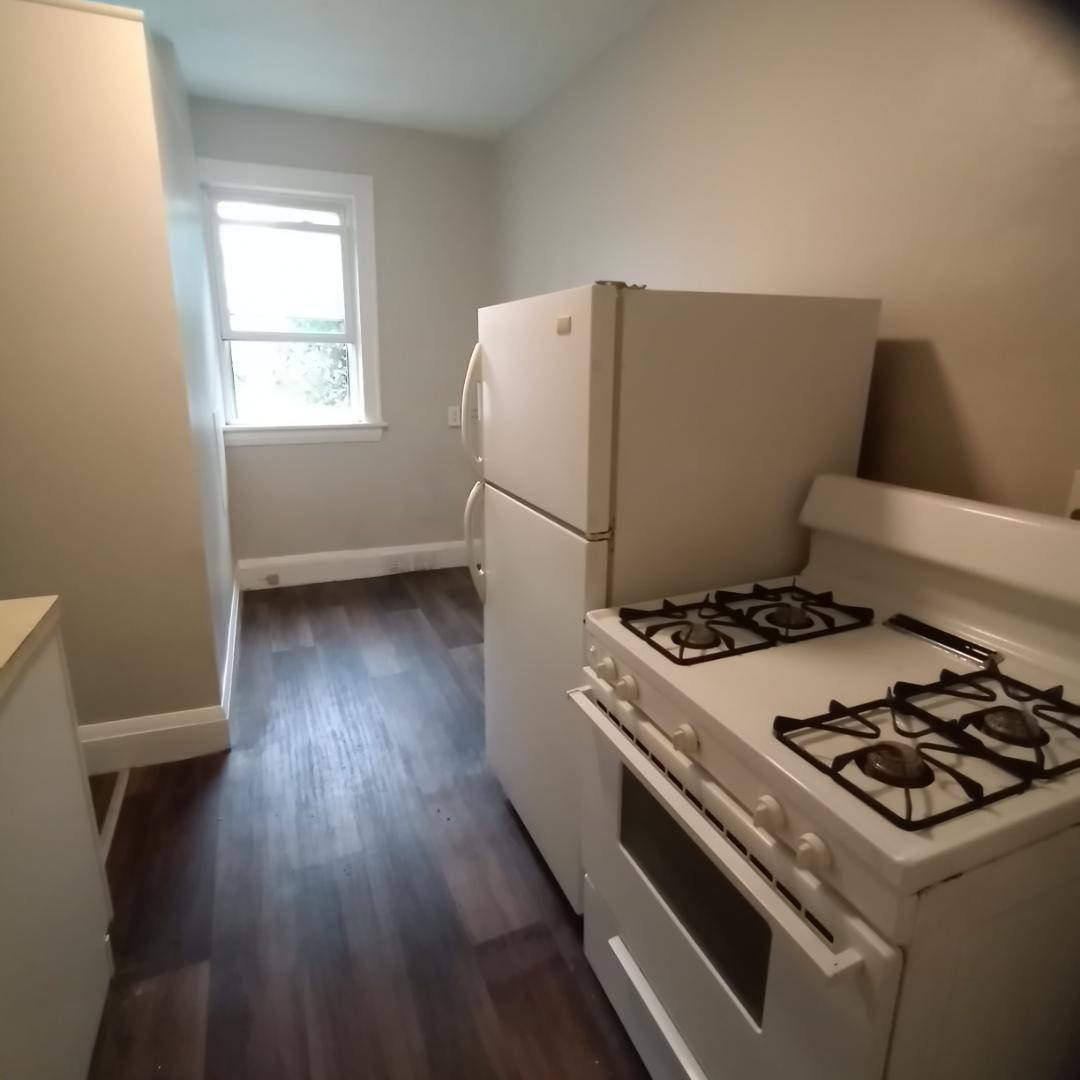 Apartment for rent at 126 Dawes Ave #2, Akron, OH 44302