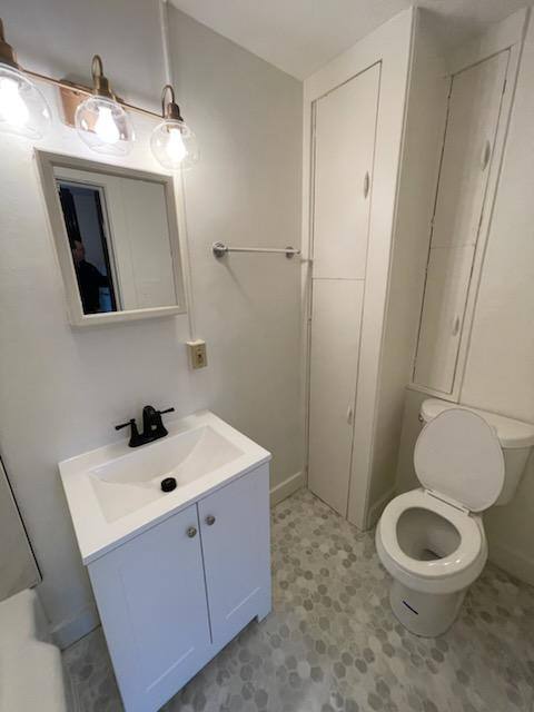Apartment for rent at 127 Dawes Ave #TAILORED Fox-Cozy VI, Akron, OH 44302