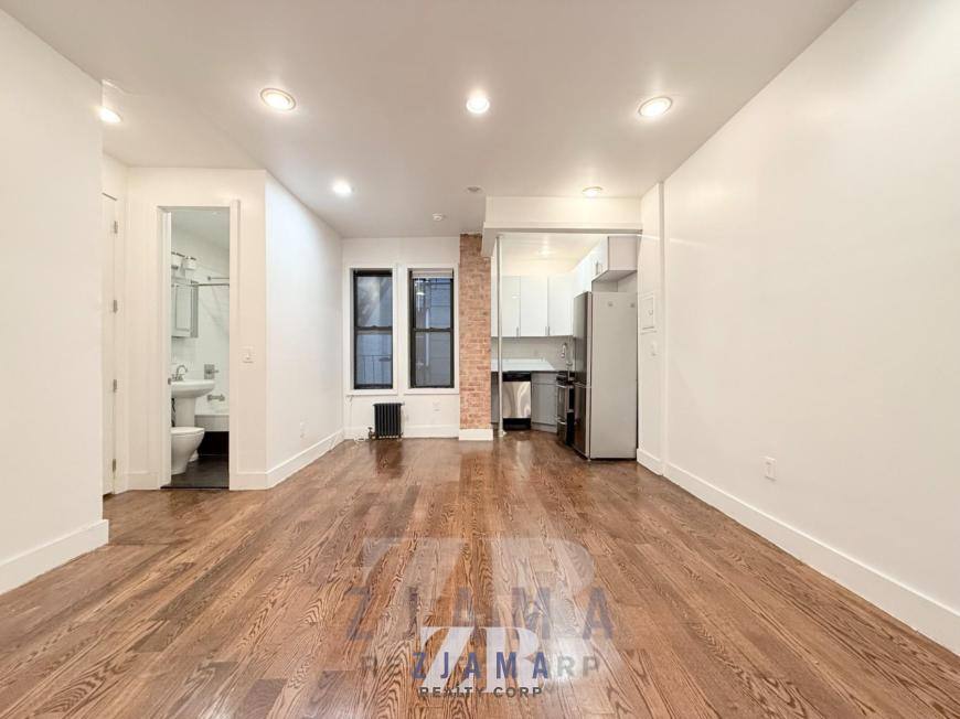 Apartment for rent at 410 Eastern Parkway #2D, Brooklyn, NY 11225